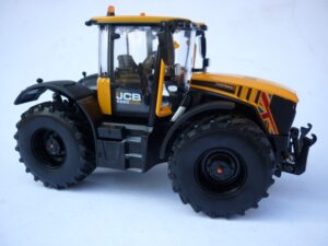 SDF 1599	JCB 4220 Fastrac Icon With Black Wheels & Union Jack
