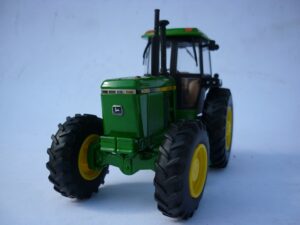 SDF 1604	John Deere 4050